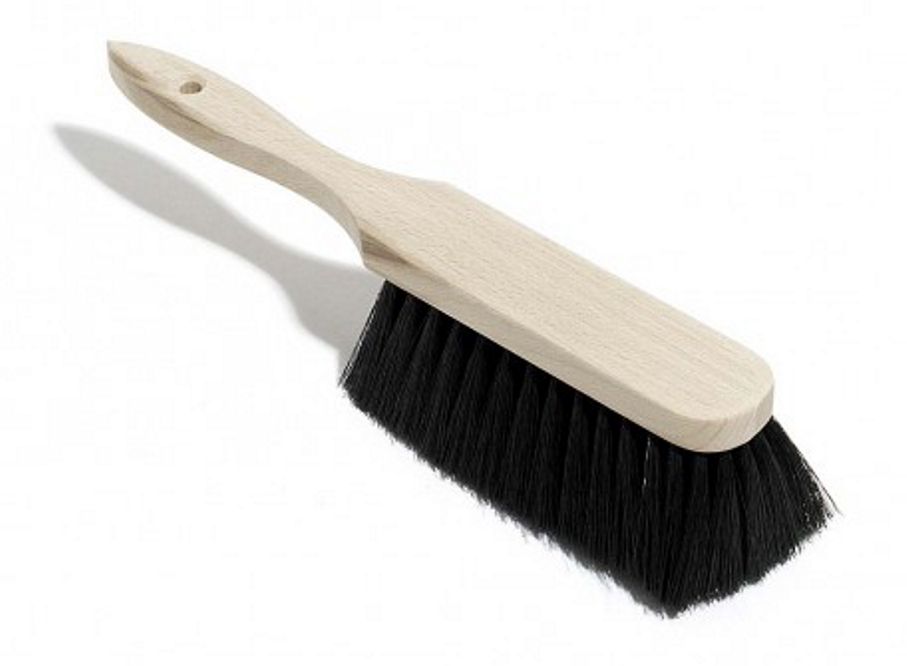 Handbrush made of a mixture of horsehairs